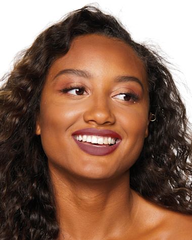 Charlotte Tilbury Luscious Lip Slick Show Girl Lips Model 16