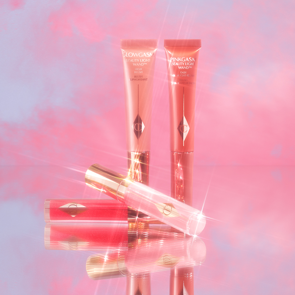 SUMMER OF LOVEGASM LOOK