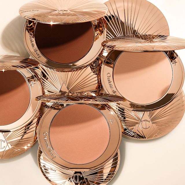 All four shades of Charlotte's modern-matte Airbrush Bronzer