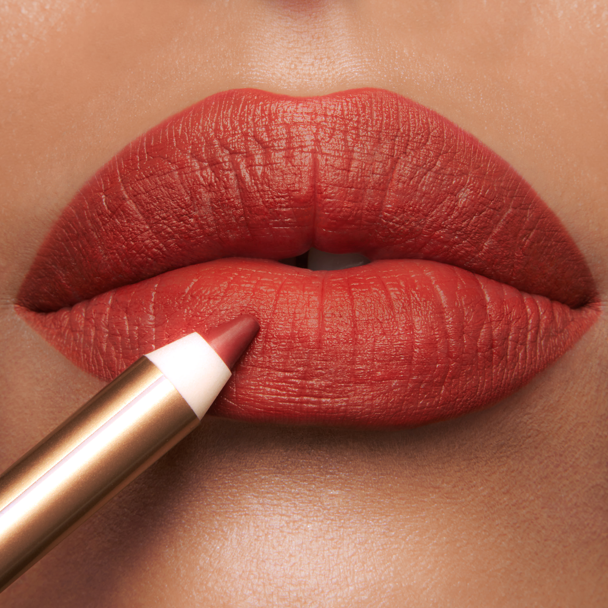 Charlotte Tilbury Lip Liner Lip Cheat - Mark Of A Kiss