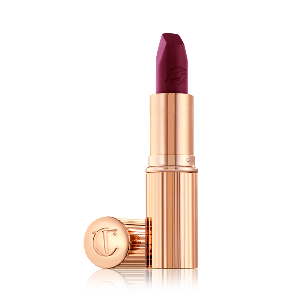 burgundy color lipstick oriflame