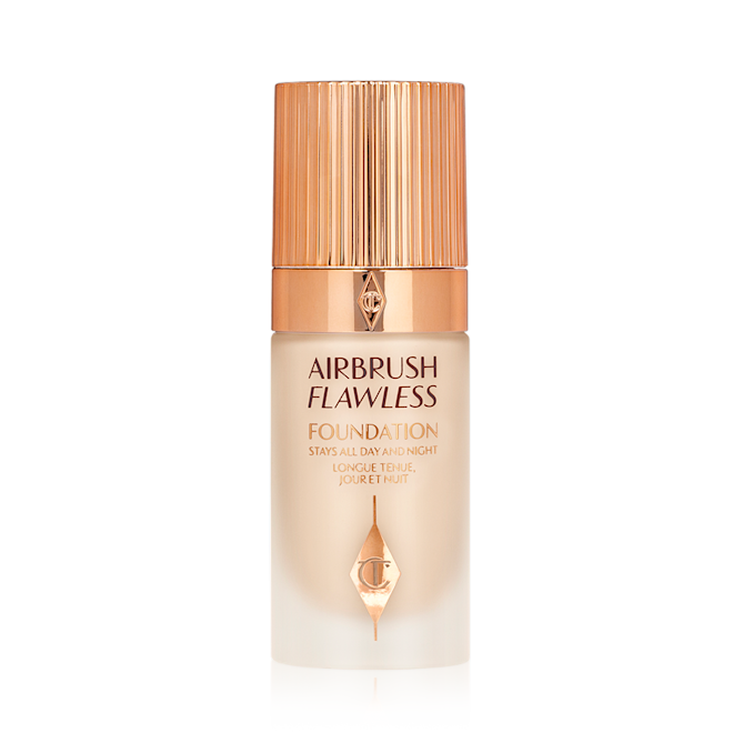 Airbrush Flawless Foundation 2 neutral closed Packshot Airbrush Flawless Foundation 2 neutral closed Packshot