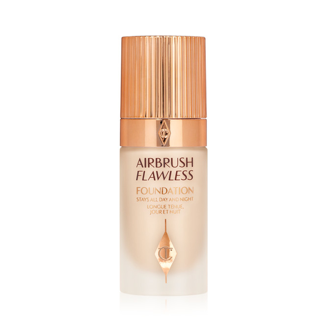 Airbrush Flawless Foundation 2 neutral closed Packshot 