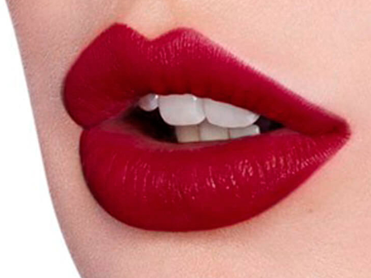 Matte Revolution Red Carpet Red Lipstick lip close up