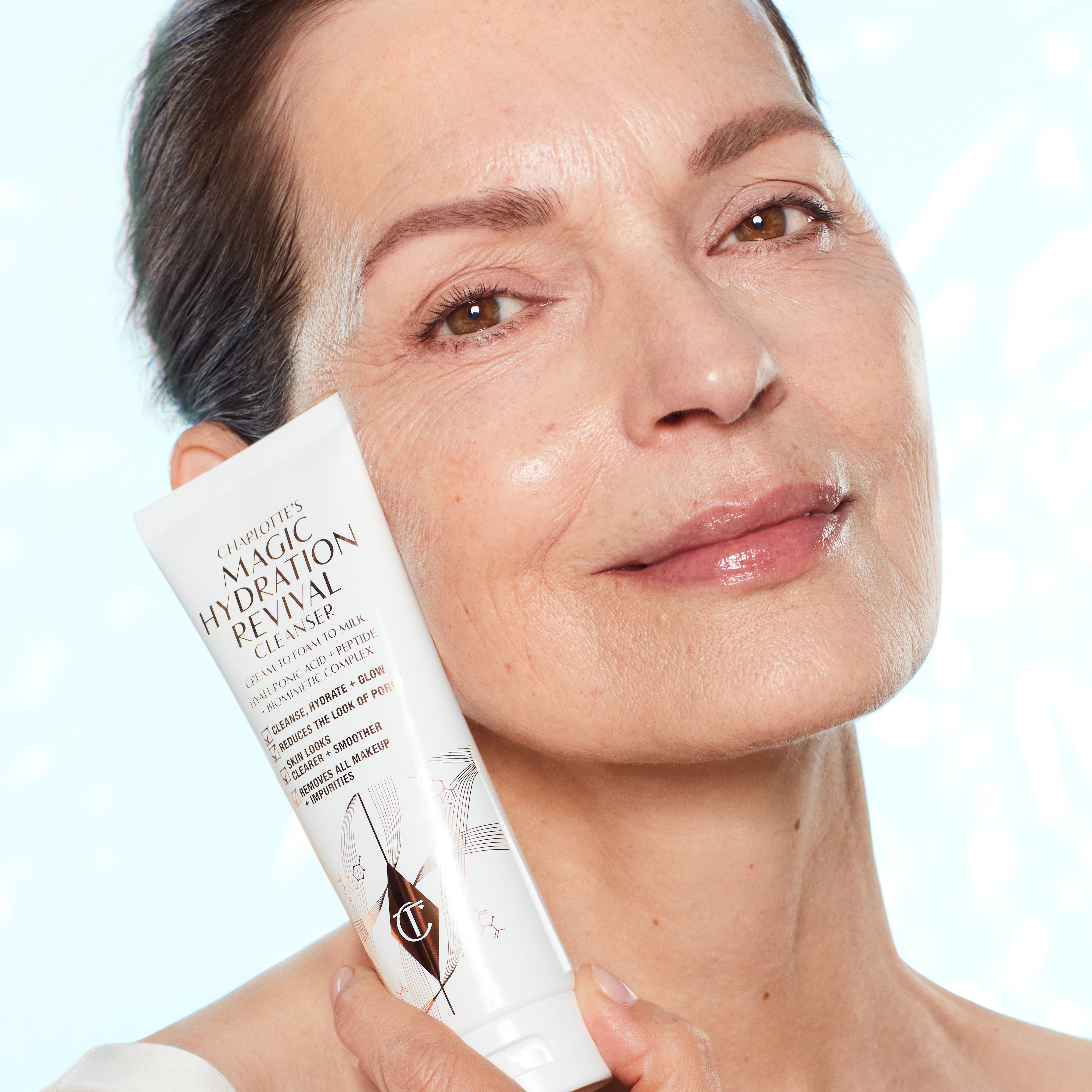 Charlotte Tilbury Charlotte's Magic Hydration Revival Cleanser - 120 ml