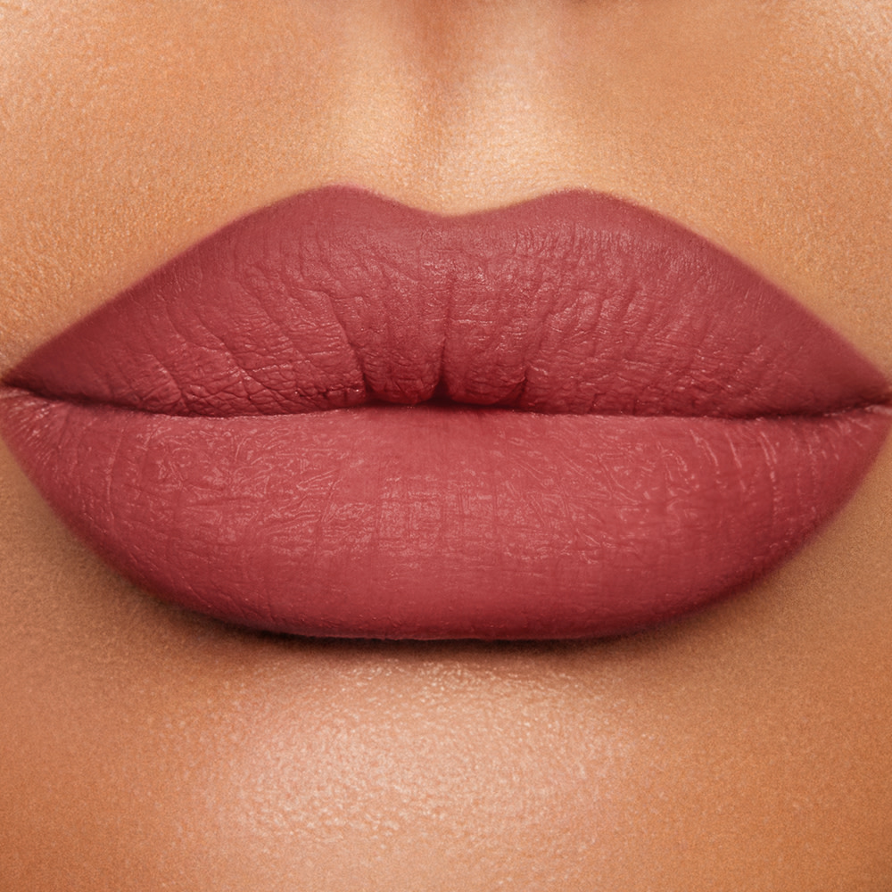Charlotte Tilbury Lip Cheat In Berry