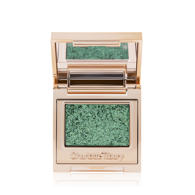 Single-pan eyeshadow compact with an iridescent emerald green eyeshadow with very fine shimmer. 