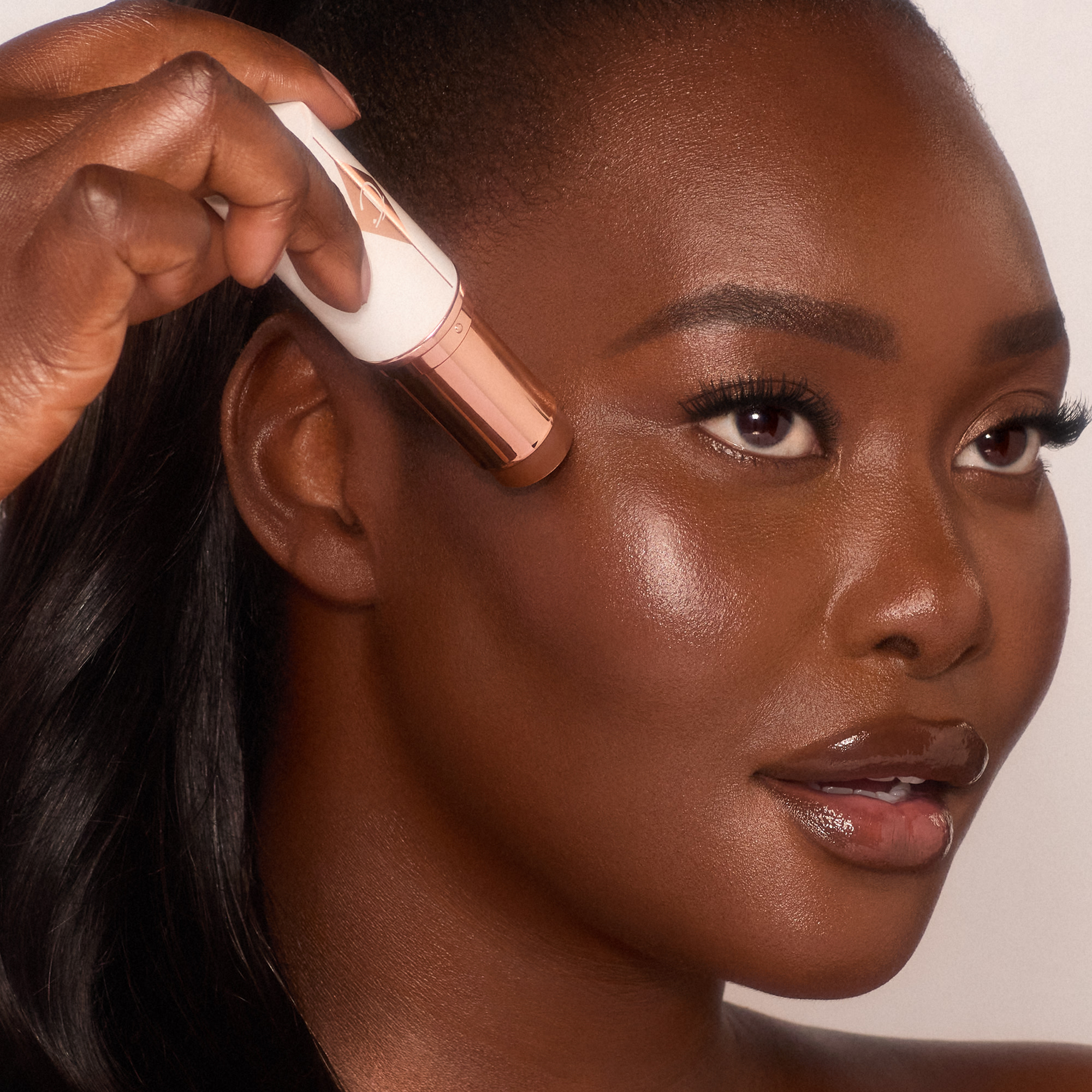 Charlotte Tilbury Unreal Skin Sheer Glow Tint Hydrating Foundation Stick - 15 Deep