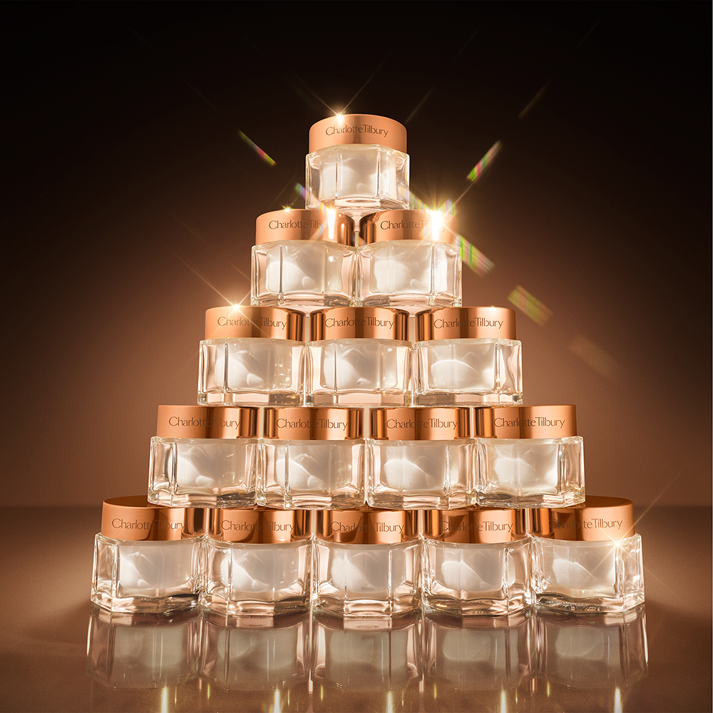 Magic Cream pyramid