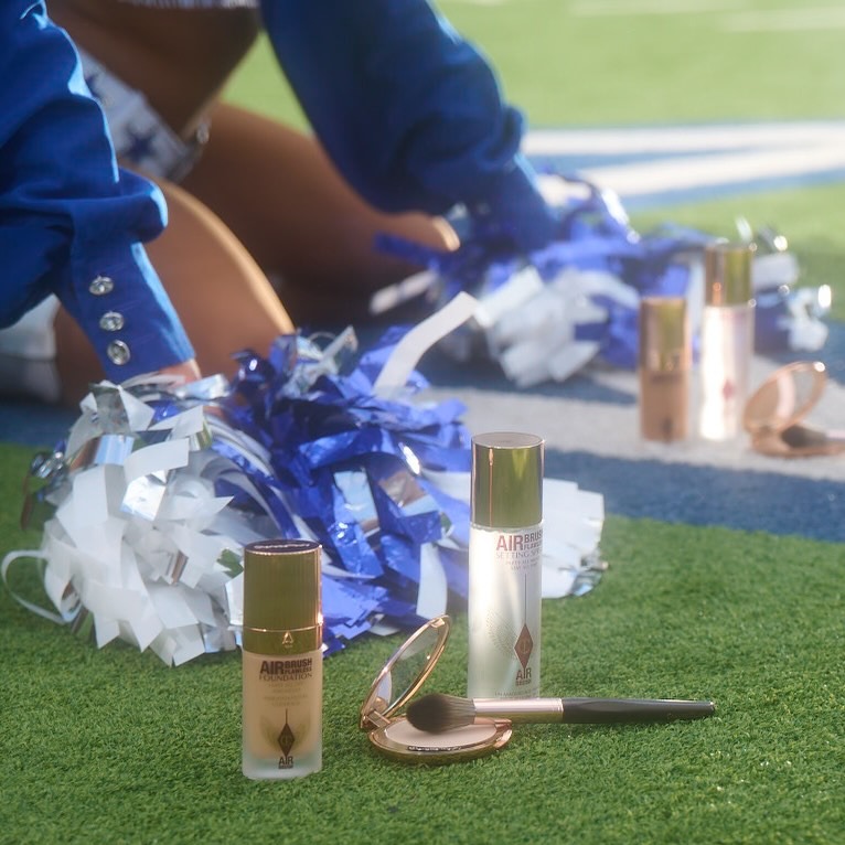 Dallas Cowboys Cheerleaders Americas Sweethearts AIRbrush Flawless