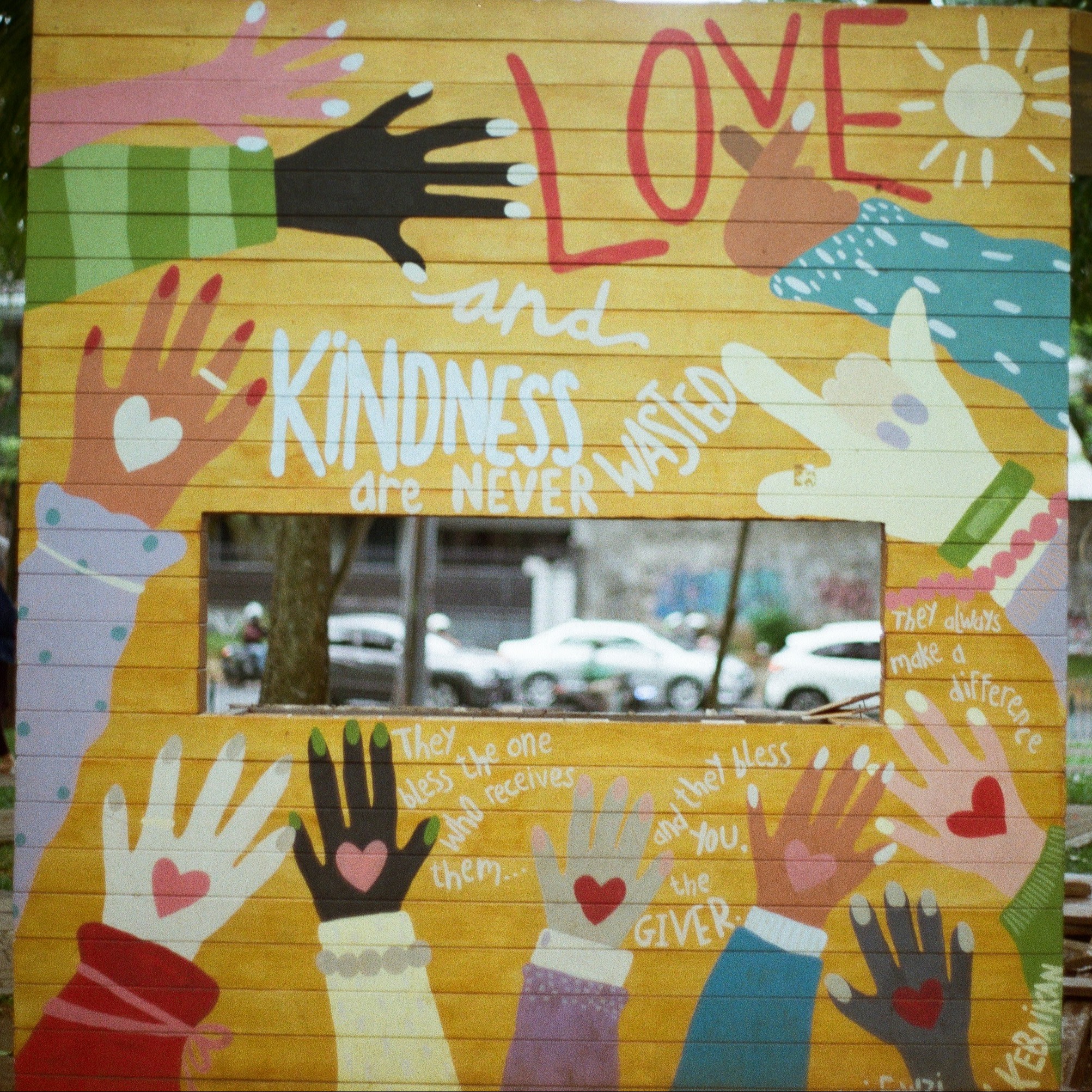 Mural sharing the message that kindness matters