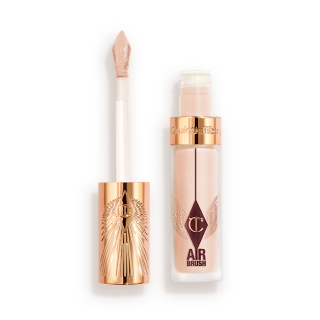 Airbrush Flawless Concealer - 4 fair open packshot Airbrush Flawless Concealer - 4 fair open packshot