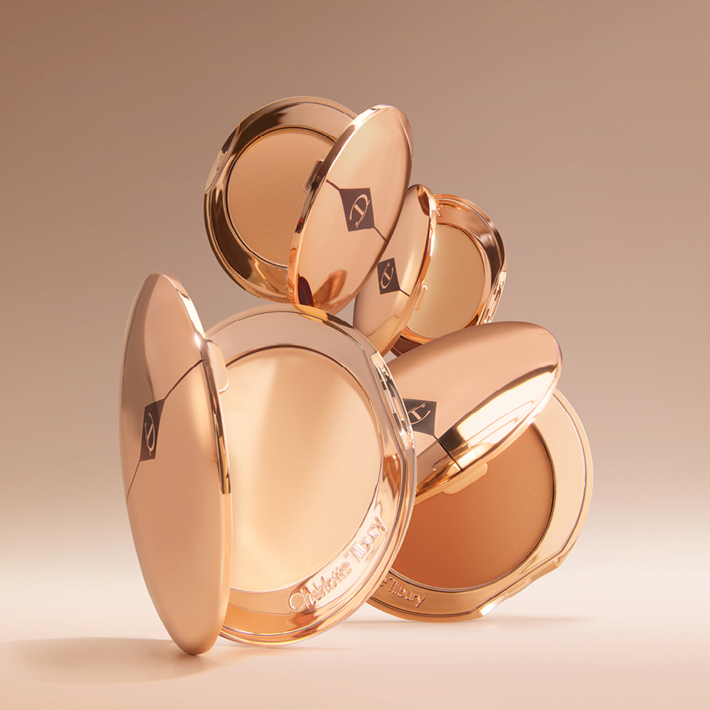 AIRBRUSH FLAWLESS POWDER GROUP STILL LIFE 