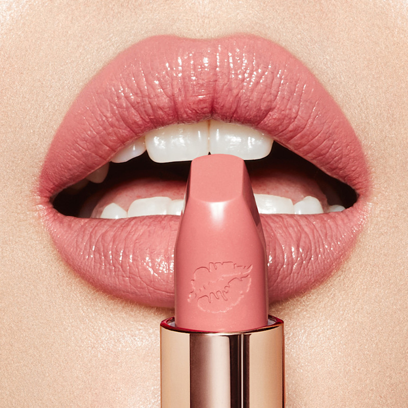 Dancefloor Princess light nude pink lip combination