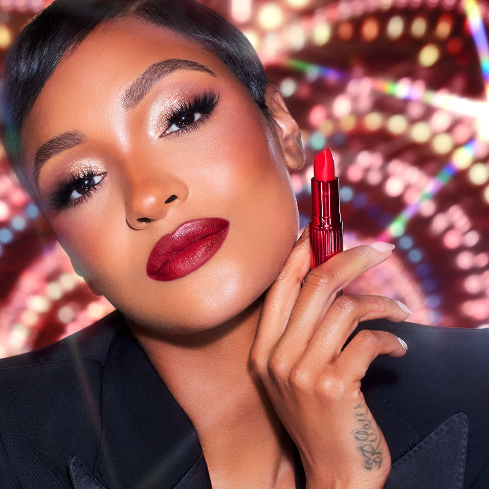 Holiday Makeup Looks To Wear With Your Little Black Dress Charlotte holiday-makeup-looks-to-wear-with-your-little-black-dress-charlotte