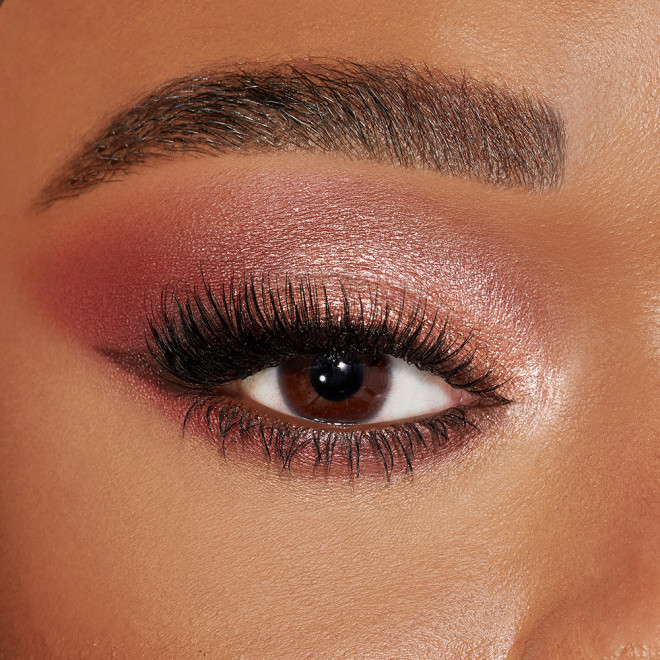 Pillow Talk Beautyverse Love Palette eye look