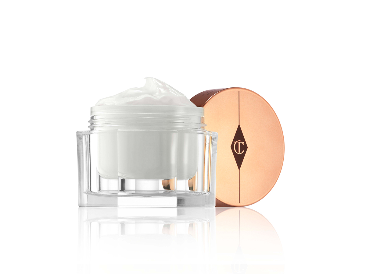 difference between night cream and moisturizer