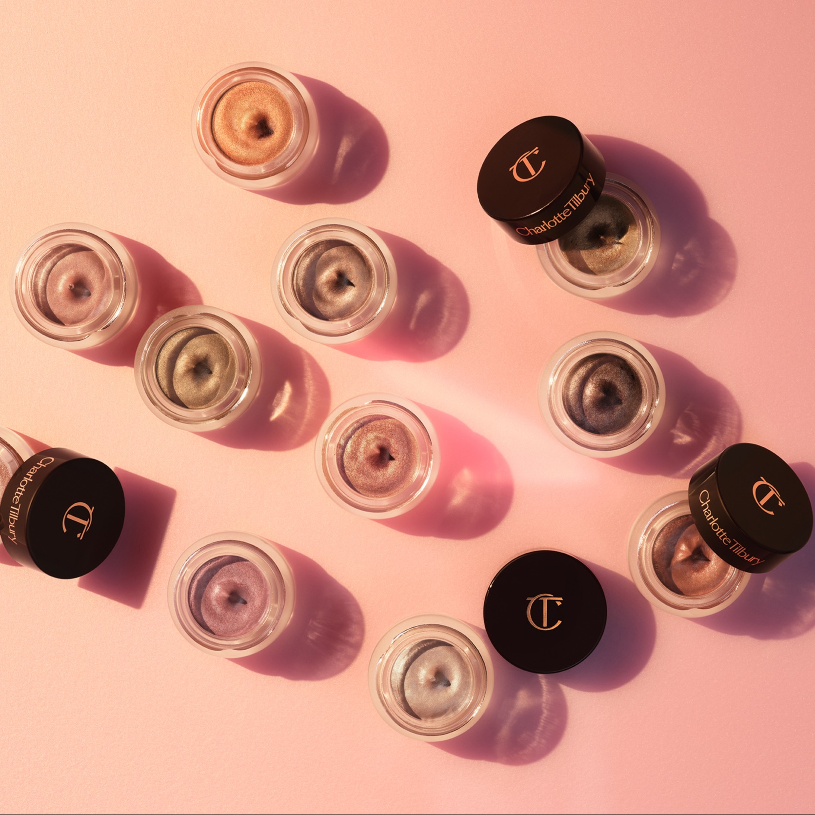 Cream eyeshadows for creating an everyday boho eye makeup look