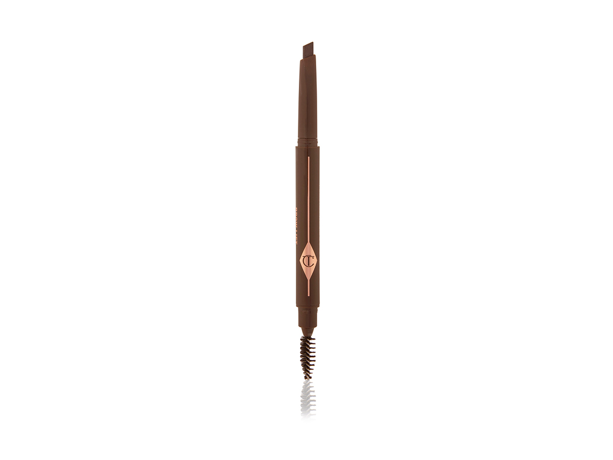 A double-ended eyebrow pencil and spoolie brush duo in a dark brown shade with dark brown-coloured packaging.