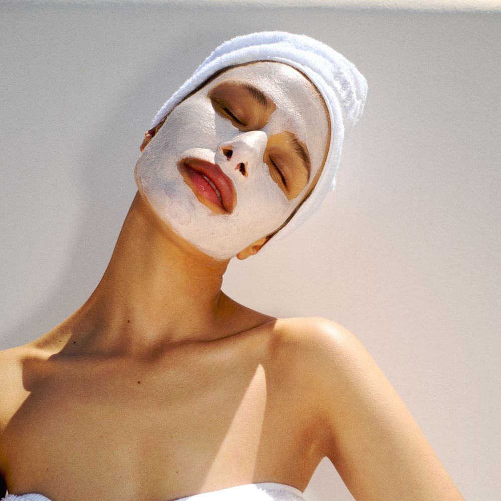 Goddess Skin Clay Mask Duo Model Ibiza