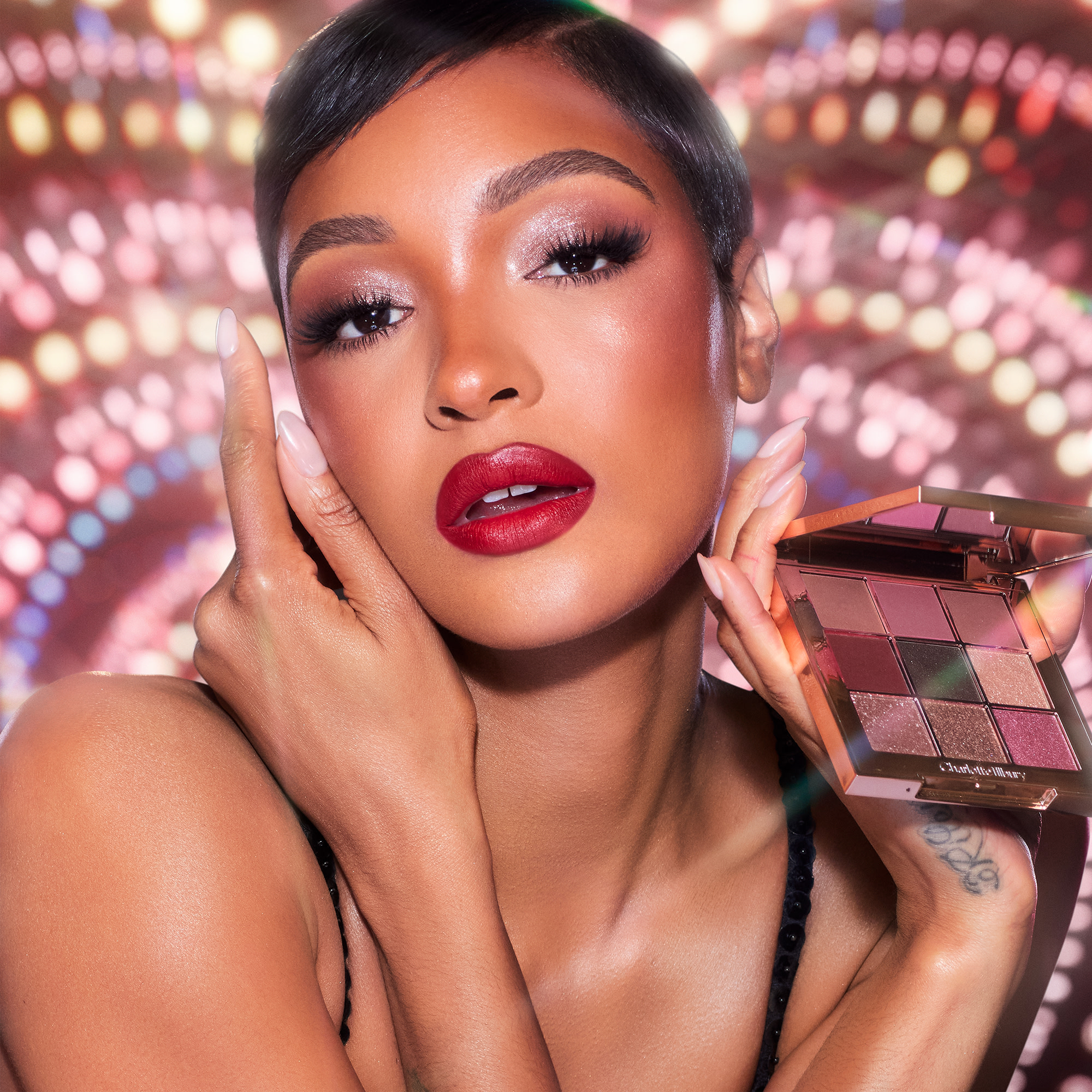Charlotte Tilbury Pillow Talk Beautyverse Love Palette - Limited Edition Eyeshadow Palette