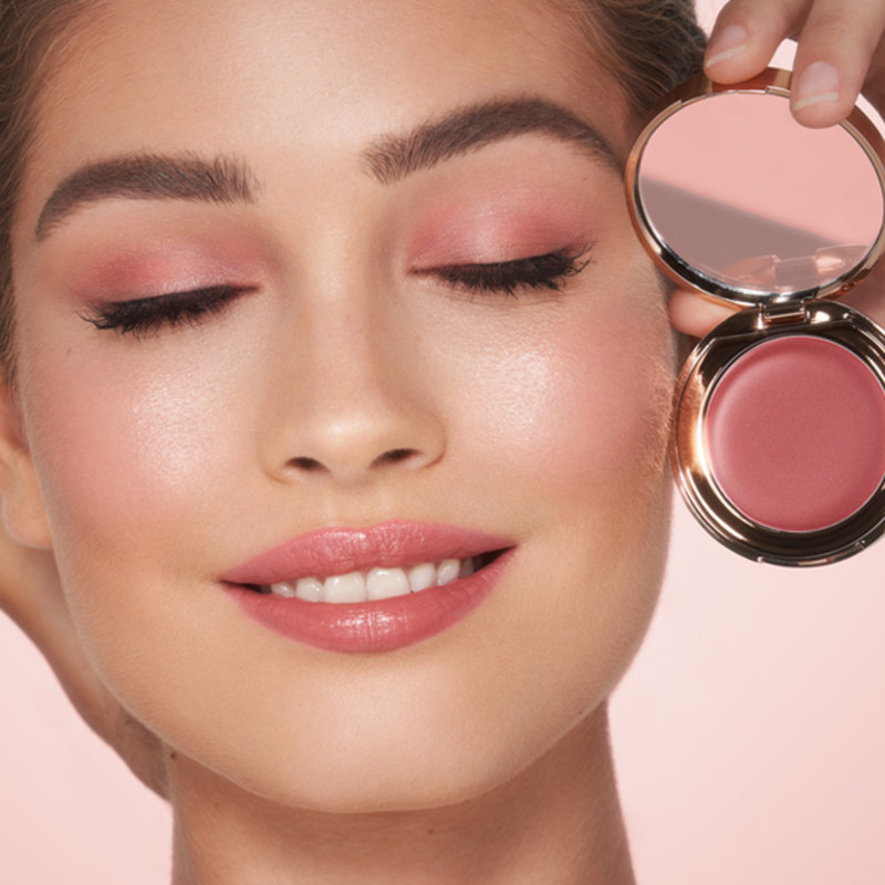 Blush rosé pour peau claire