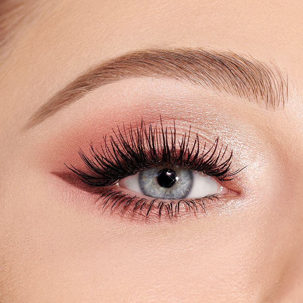 Charlotte Tilbury PILLOW TALK BEAUTYVERSE LOVE PALETTE/限定 Amazon.com : CHARLOTTE TILBURY Limited Edition Pillow Talk