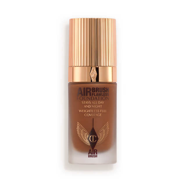 Nouvelle formule du fond de teint Airbrush Flawless Foundation pour la teinte 14C