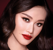 The Bombshell JessieLi Model Global