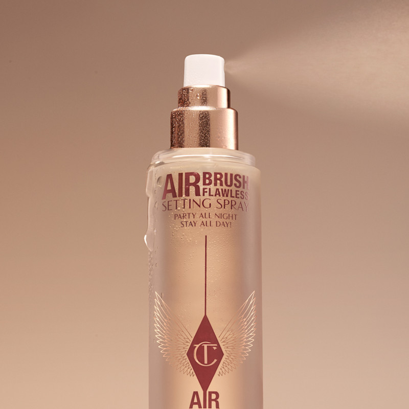 AIRbrush Flawless Setting Spray dewy