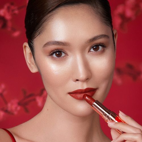 Blossom Red Lip Kit: Orange Lipstick & Lip Liner