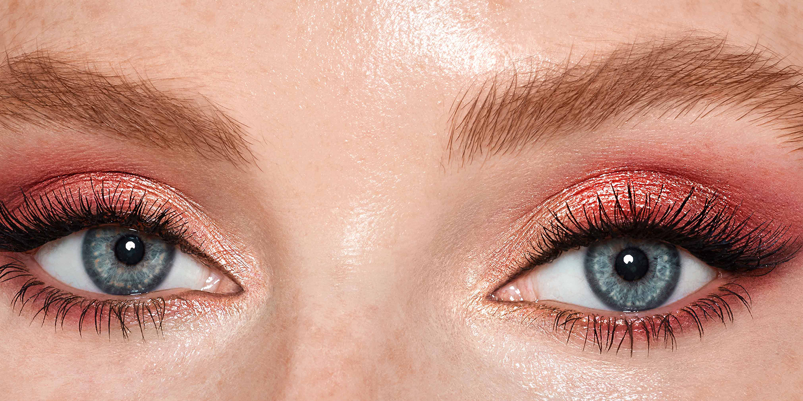 Magical Guide To Smokey Eye Makeup: Gold, & Red Smokey Eye | Charlotte