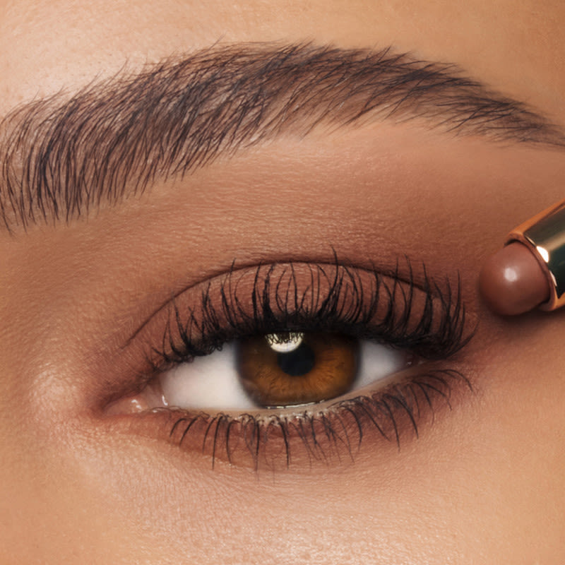 Best eyeshadow for brown eyes Desert Sculpt brown eyeshadow on brown eyes