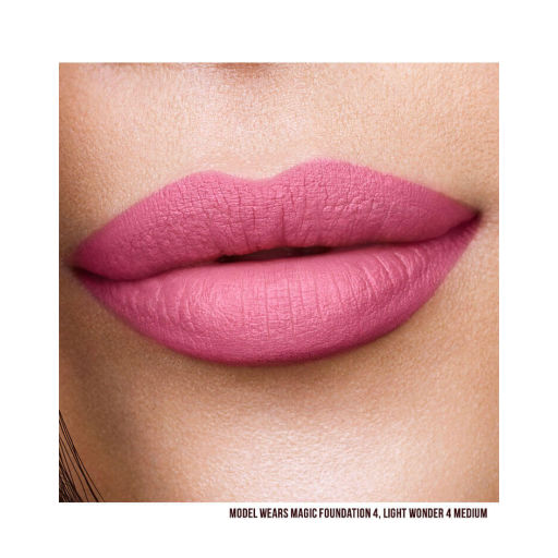 charlotte-tilbury-hollywood-lips-dolly-bird-lipstick