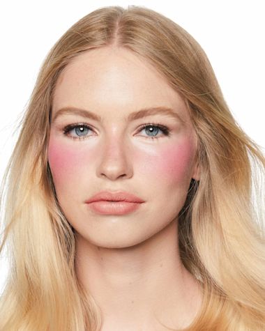 UNREAL BLUSH - BERRY GLOW - MODEL 2