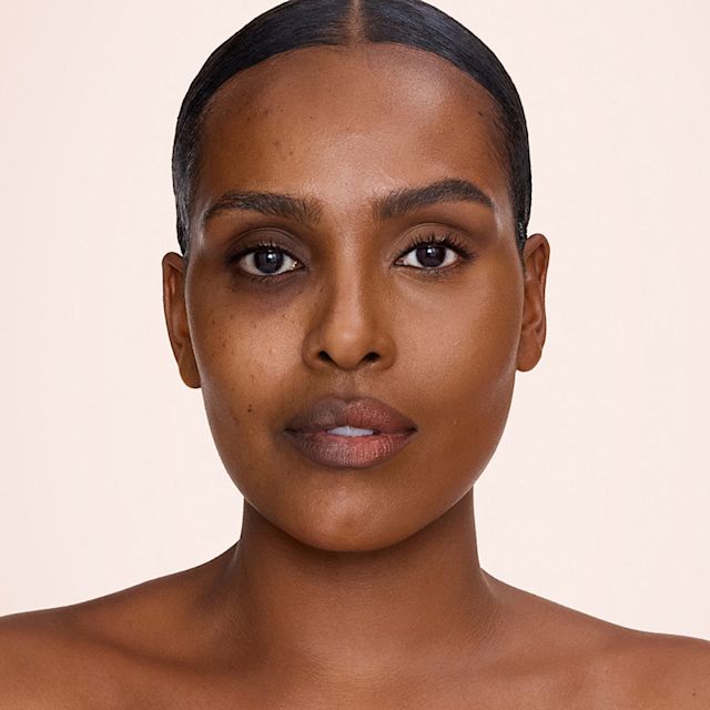 Airbrush Flawless Blur Concealer before and after