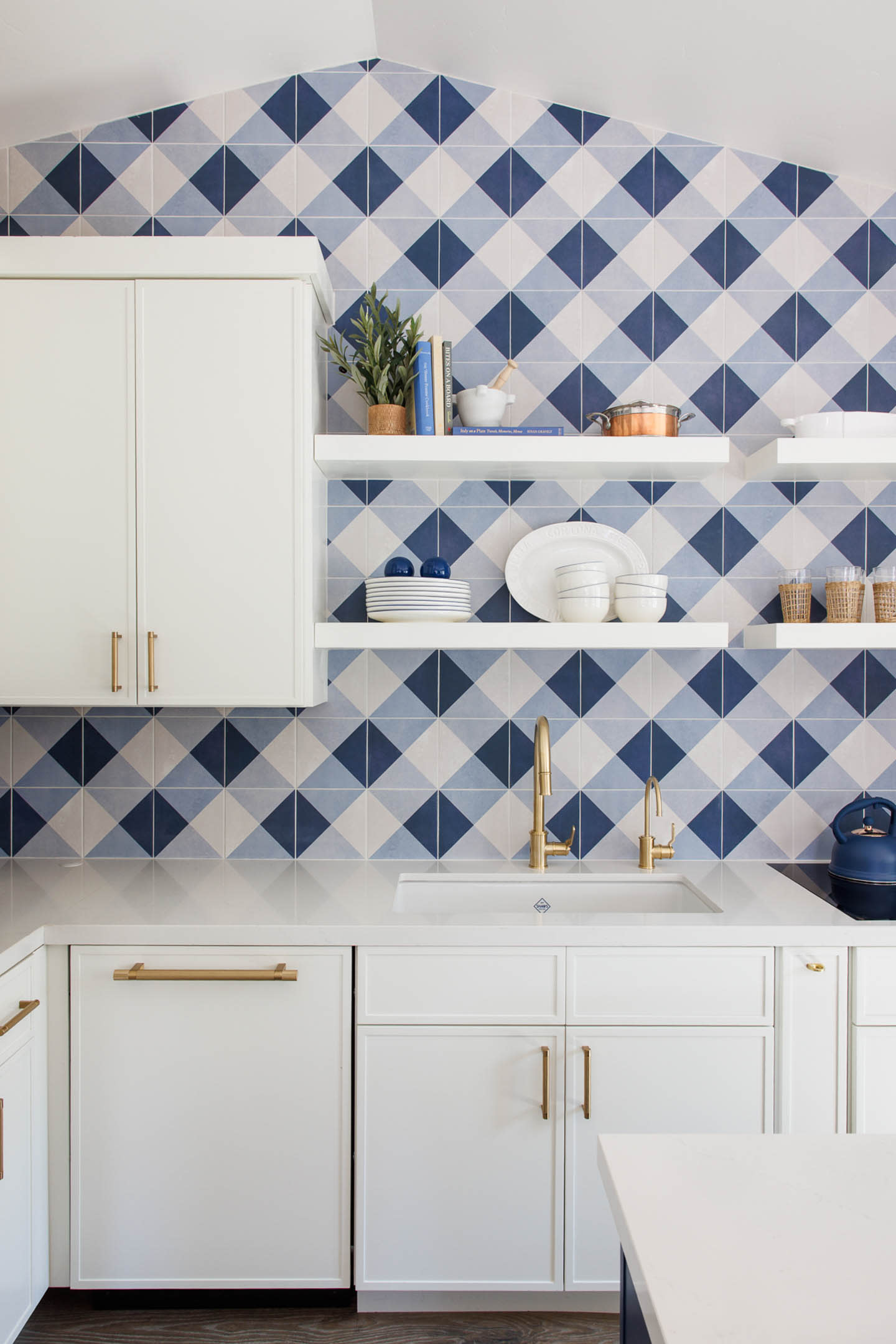 gingham-inspired pattern tile in a kitchenette
