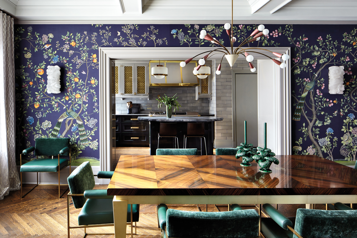 blue de Gournay dining room