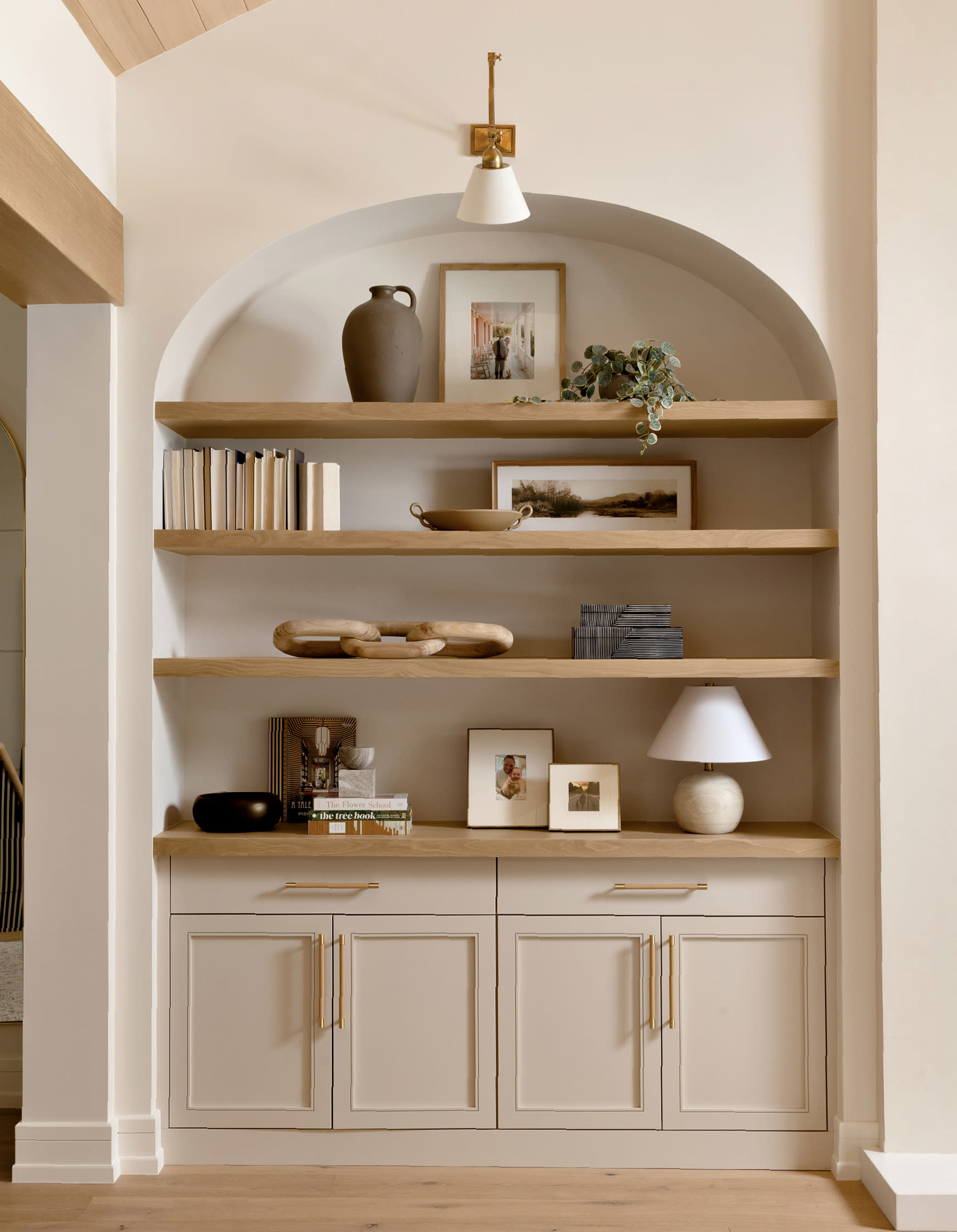 living room niche with contemporary trinkets 