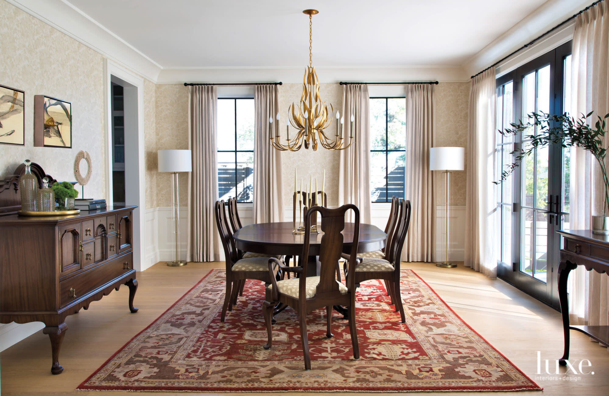 traditional dining room with grand chandelier