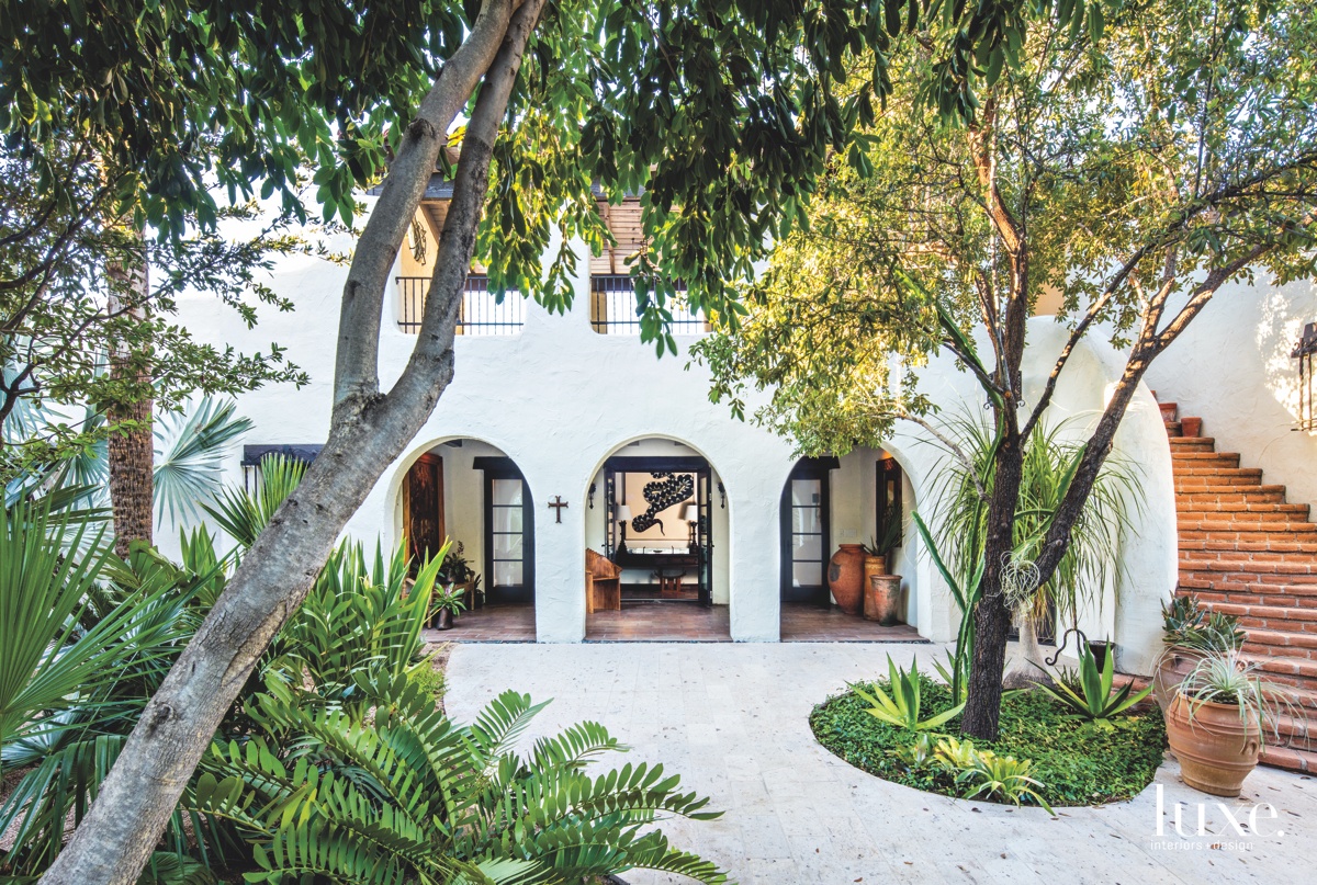 A Spanish Colonial Home Gets A Funky Makeover | LUXE Interiors +