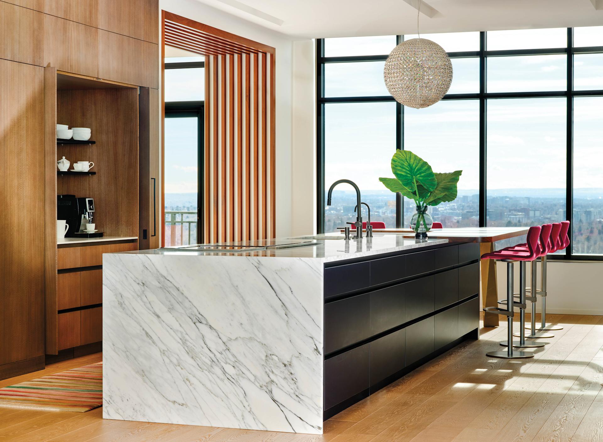 Discover A Showstopping Denver Penthouse With Bold Hues | Luxe ...