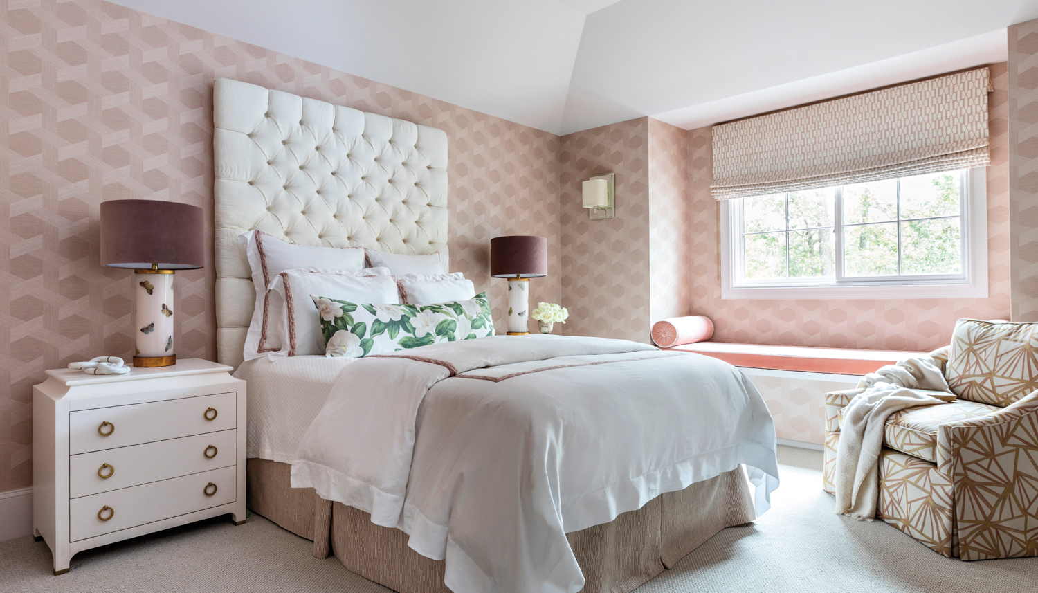 Barbiecore interior design bedroom with pink wallpaper and bedding