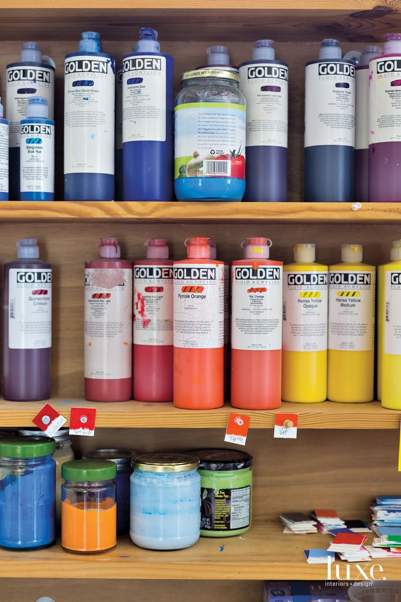Parazette's paint of choice is Golden Fluid Acrylics, which he mixes to achieve the colors he desires.