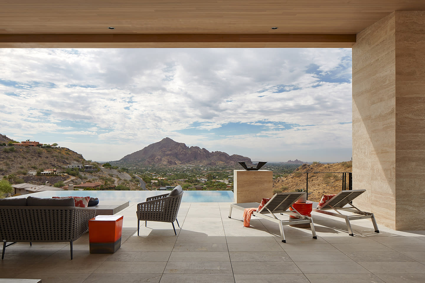 Terrace lounge and infinity pool facing Camelback Mountain