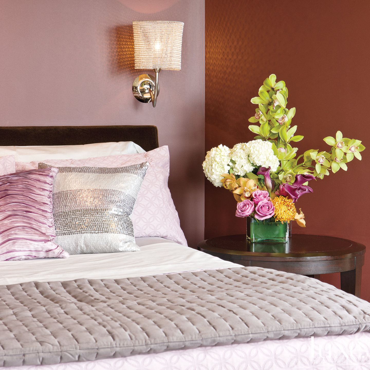 Transitional Mauve Bedroom | LUXE Interiors + Design, image size:1440x1440