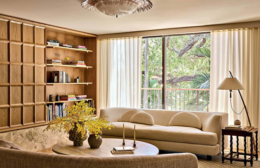 Gallery Detail: See A Family Friendly Townhome With Cosmopolitan Aesthetics In Miami