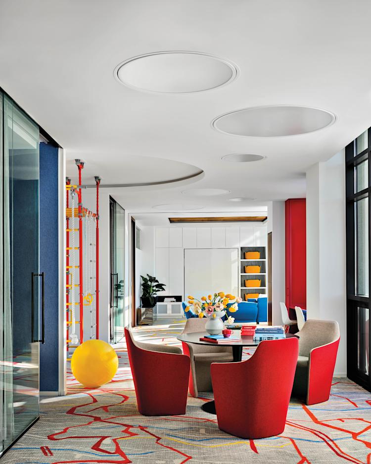 Visual Reference: Discover A Showstopping Denver Penthouse With Bold Hues