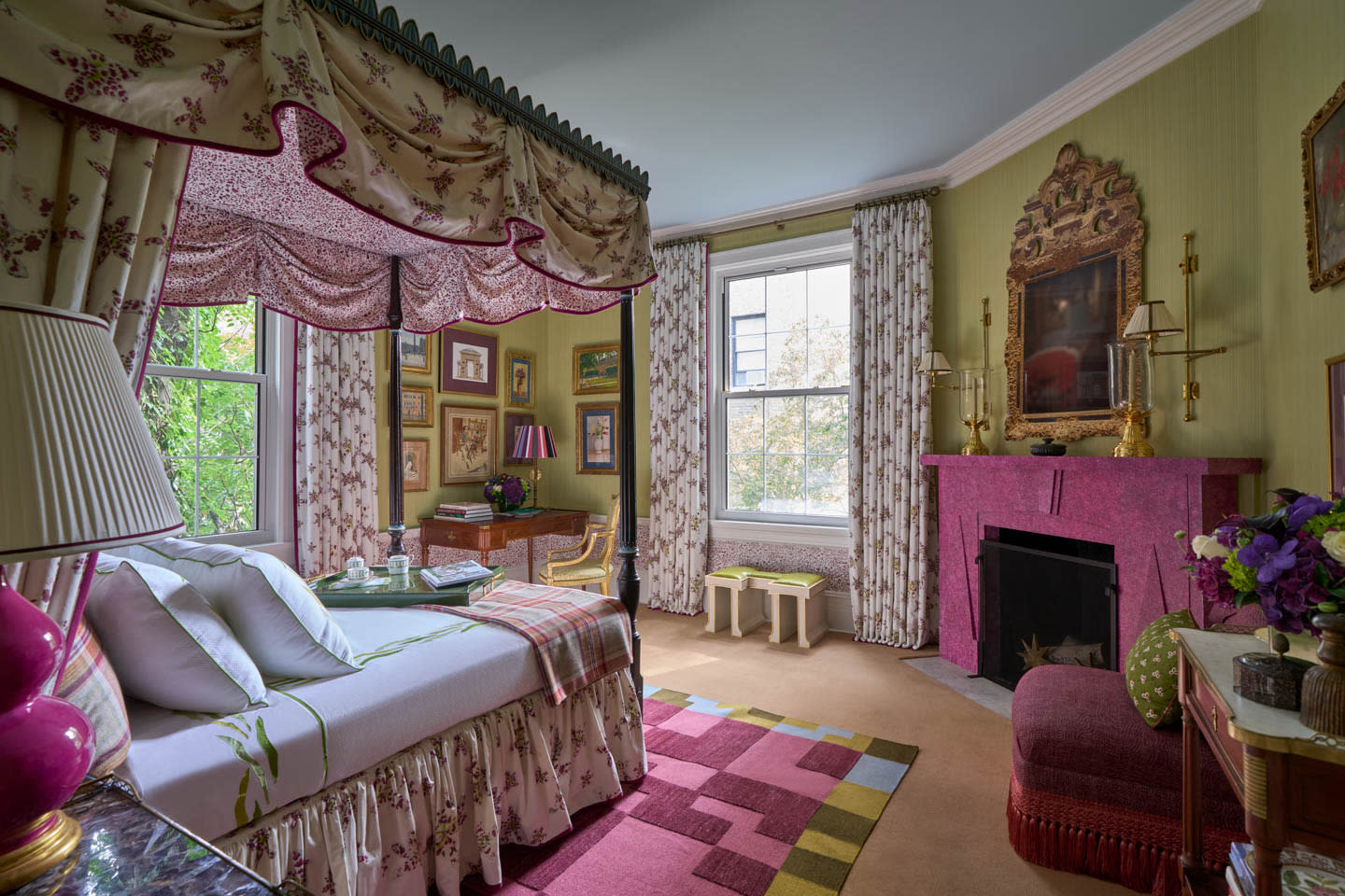 green and pink bedroom by Mark Hampton for Kips Bay 