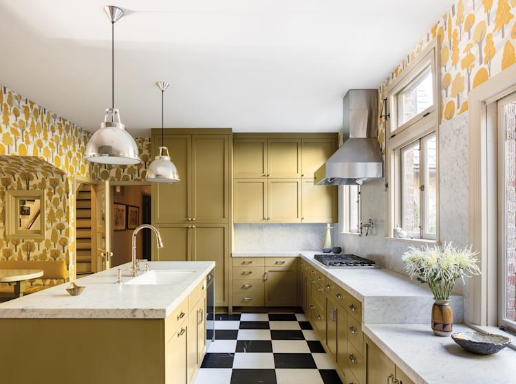 Tour A Historic Tudor-Style Gem That Stuns With Playful 1920s Vibes ...